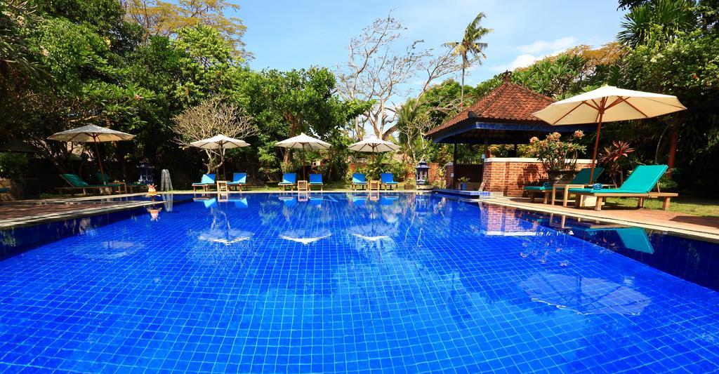 Laghawa Beach Hotel&Villa Sanur Exterior foto