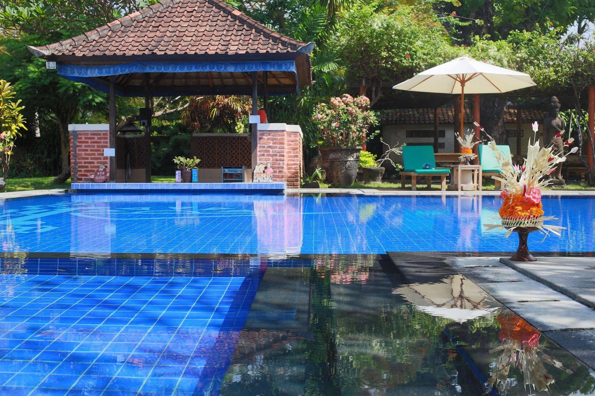 Laghawa Beach Hotel&Villa Sanur Exterior foto