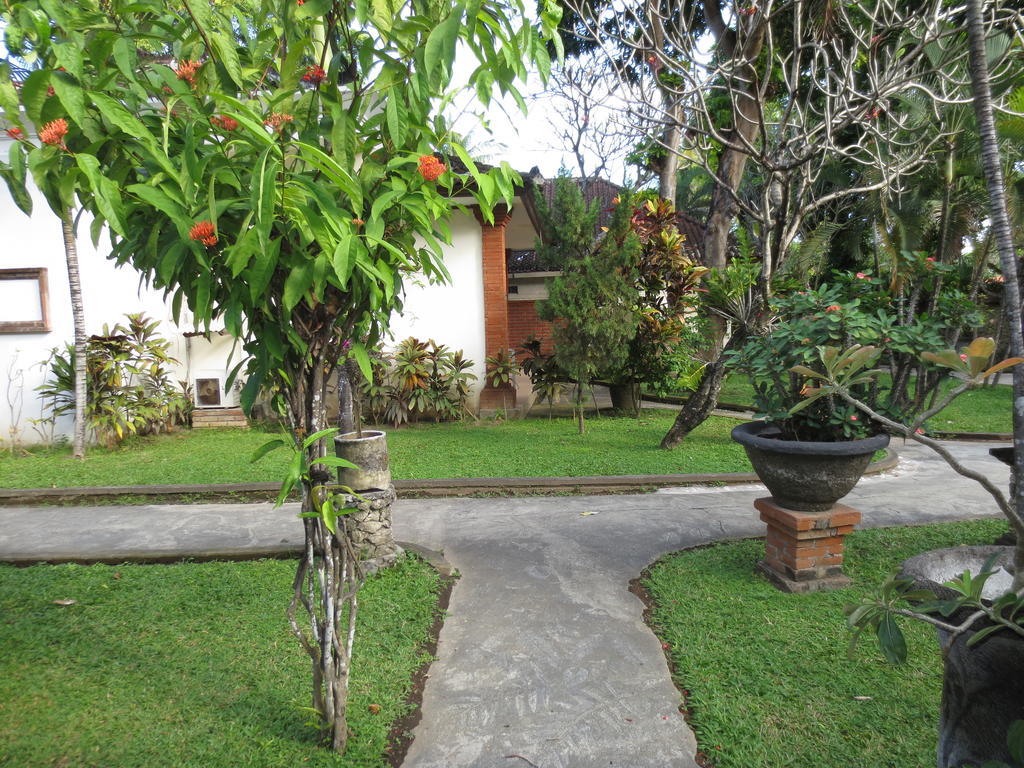 Laghawa Beach Hotel&Villa Sanur Exterior foto